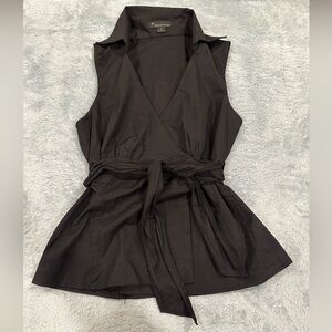 Women's sleeveless wrap blouse